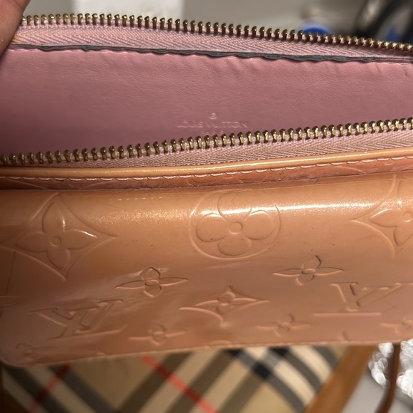 Louis Vuitton Monogram Vernis Mott Mini Handbag - Picture 5 of 12